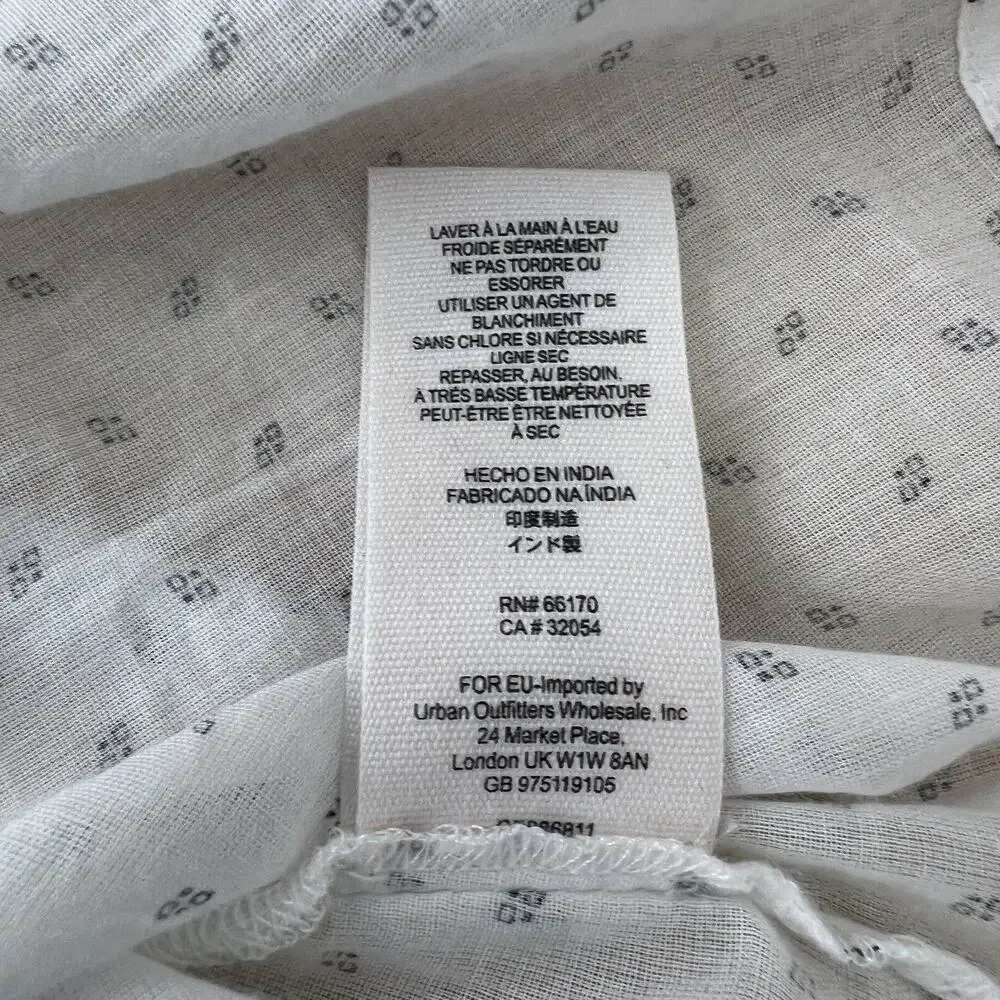 Free People Everything I Know Cotton‎ Peasant Blouse Embroidered Cutouts Medium